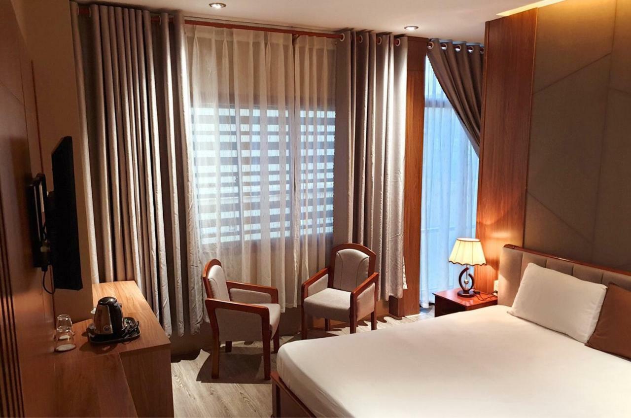נה טראנג Garnet Hotel מראה חיצוני תמונה